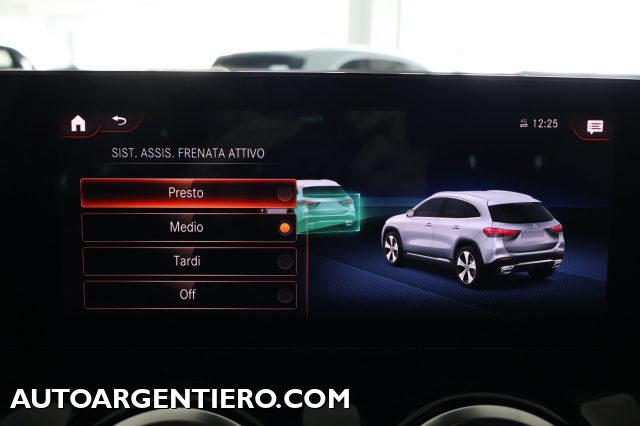 MERCEDES-BENZ GLA 220 usata, con Controllo elettronico della corsia