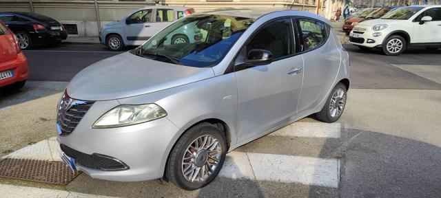 LANCIA Ypsilon usata, con ABS
