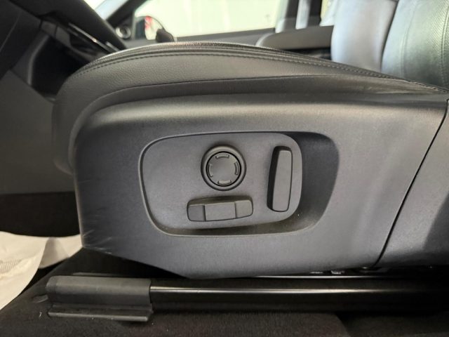 LAND ROVER Range Rover Evoque usata, con Frenata d