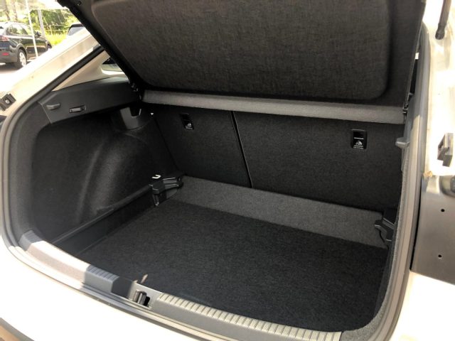 VOLKSWAGEN Taigo usata, con Climatizzatore automatico, 2 zone
