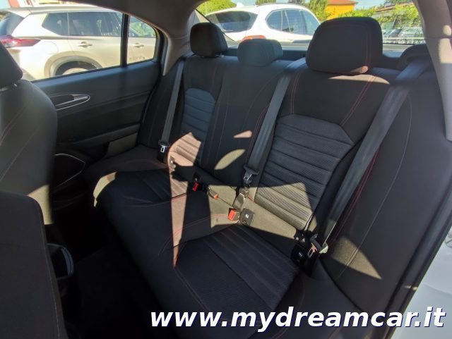 ALFA ROMEO Giulia usata, con Sensori di parcheggio posteriori