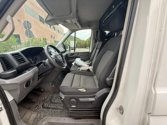 VOLKSWAGEN Crafter usata, con Sensori di parcheggio anteriori