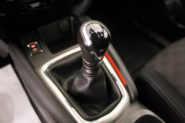 NISSAN Qashqai usata, con Fendinebbia