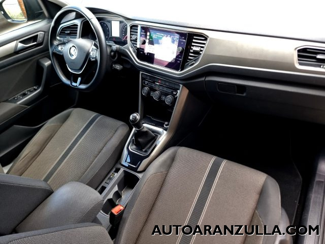 VOLKSWAGEN T-Roc usata, con Controllo automatico clima