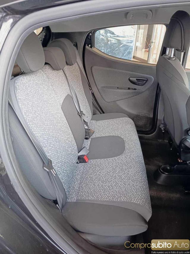 LANCIA Ypsilon usata, con Servosterzo