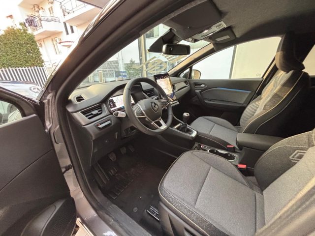 RENAULT Captur usata, con Autoradio digitale