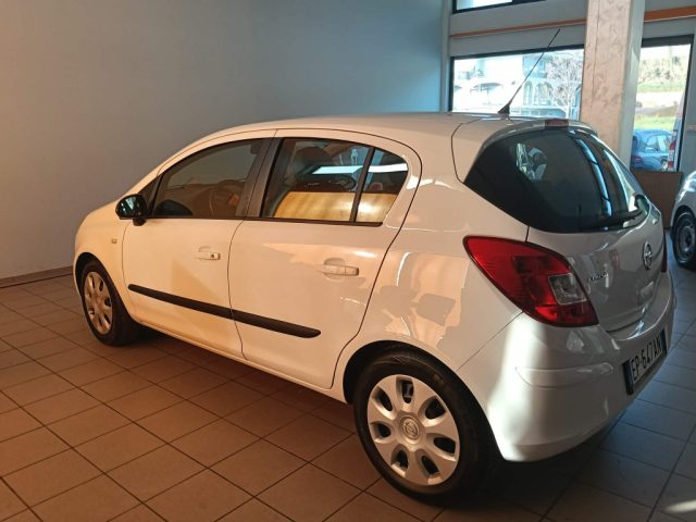 OPEL Corsa usata, con Chiusura centralizzata