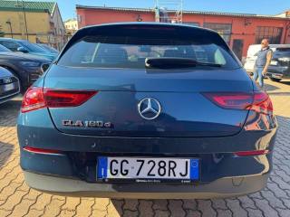 MERCEDES-BENZ CLA 180 usata, con Alzacristalli elettrici