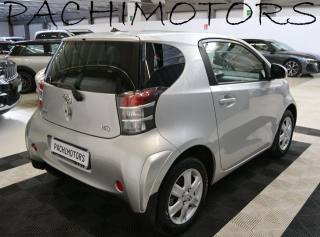 TOYOTA iQ usata, con ESP