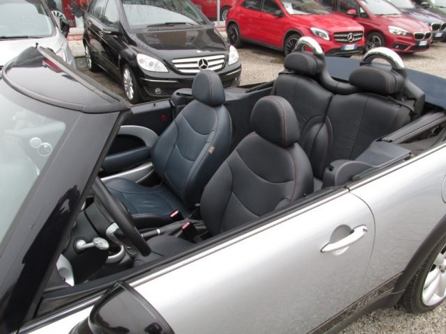 MINI Cabrio usata, con Autoradio