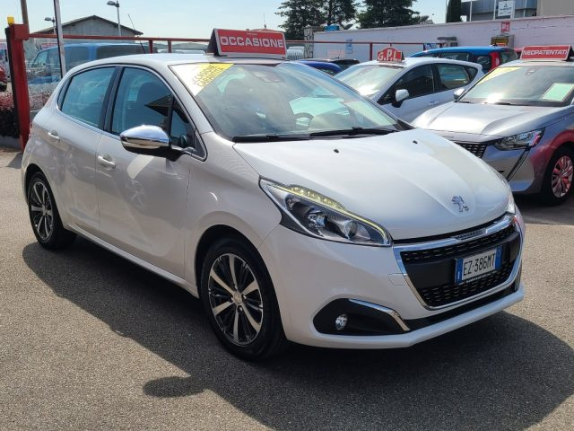 PEUGEOT 208 usata, con Airbag laterali