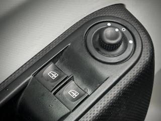 RENAULT Twingo usata 21