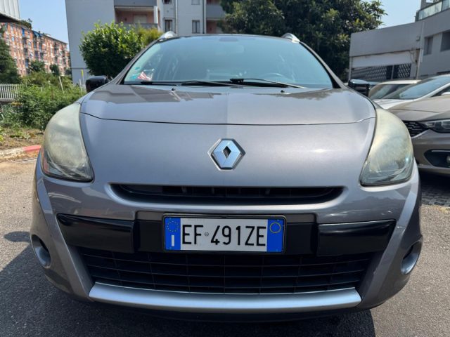 RENAULT Clio usata, con Airbag