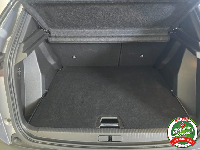 PEUGEOT 2008 usata, con Climatizzatore
