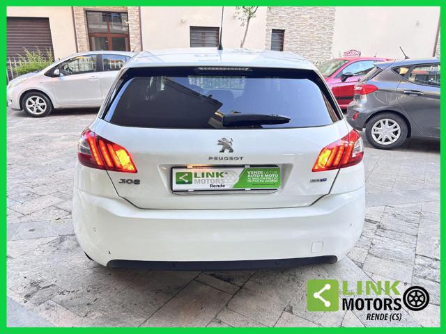 PEUGEOT 308 usata, con Alzacristalli elettrici