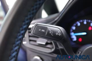 FORD Fiesta usata, con Fari LED