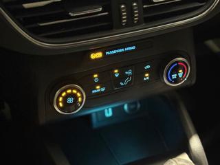FORD Focus usata, con USB
