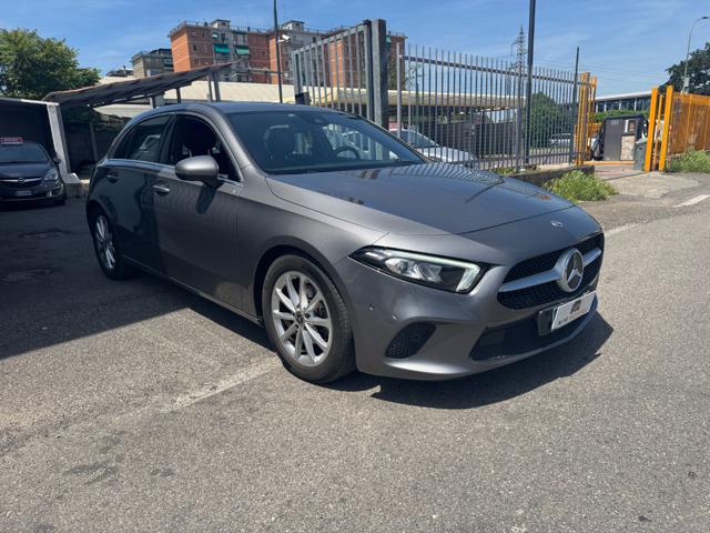 MERCEDES-BENZ A 180 usata, con Chiusura centralizzata