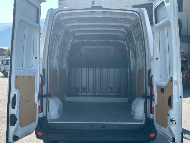 RENAULT Master usata 13