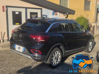VOLKSWAGEN T-Roc usata, con Autoradio