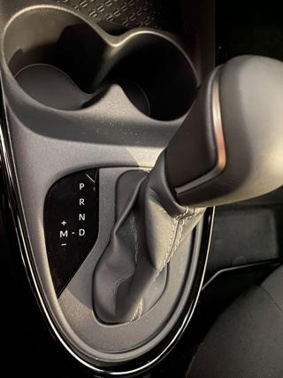 TOYOTA Aygo X usata, con Autoradio