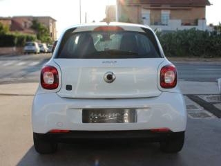 SMART ForFour usata, con Autoradio