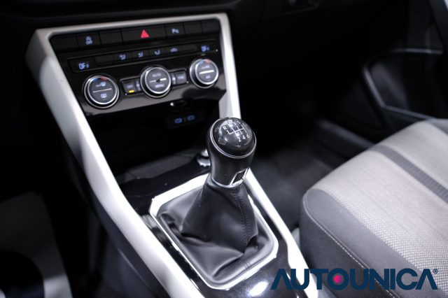 VOLKSWAGEN T-Roc usata, con Volante multifunzione
