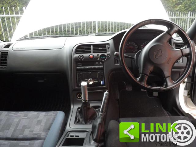 NISSAN Skyline usata 21