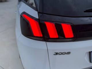 PEUGEOT 3008 usata, con Cruise Control