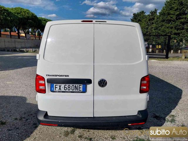VOLKSWAGEN Transporter usata, con Autoradio