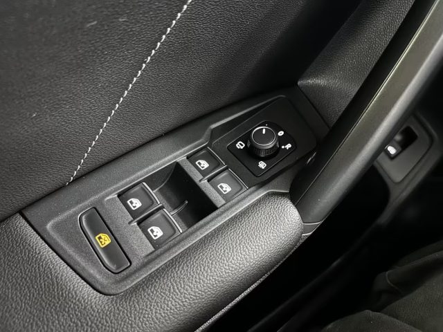 VOLKSWAGEN Tiguan usata, con Portellone posteriore elettrico