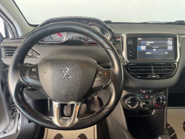 PEUGEOT 208 usata, con Sensore di luce