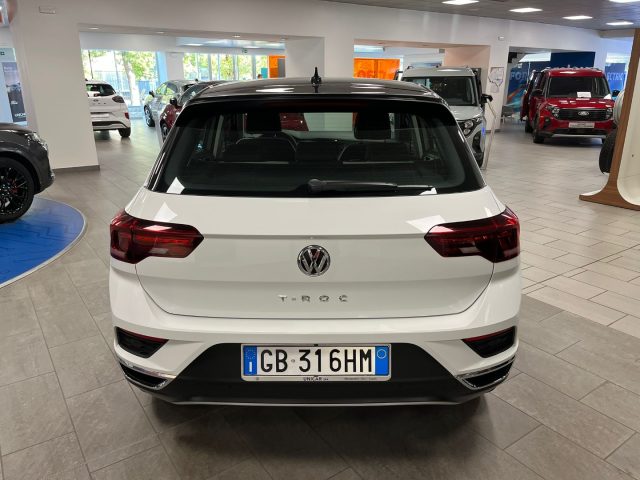 VOLKSWAGEN T-Roc usata, con Fendinebbia