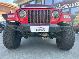 JEEP Wrangler usata, con Fendinebbia