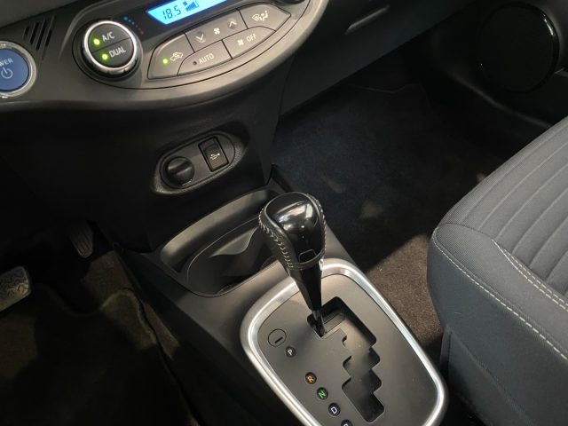 TOYOTA Yaris usata, con Cronologia tagliandi