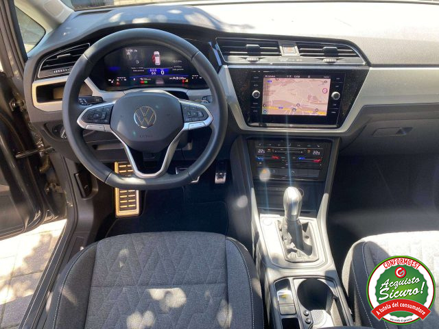 VOLKSWAGEN Touran usata, con Controllo trazione