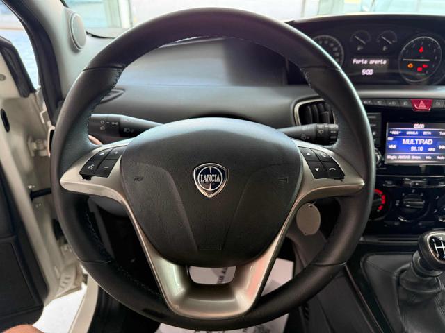 LANCIA Ypsilon usata, con Specchietti laterali elettrici