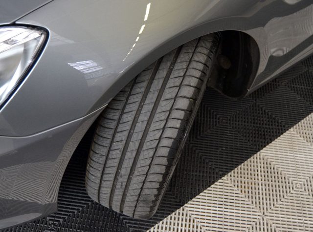 MERCEDES-BENZ SLK 250 usata, con Luci diurne LED