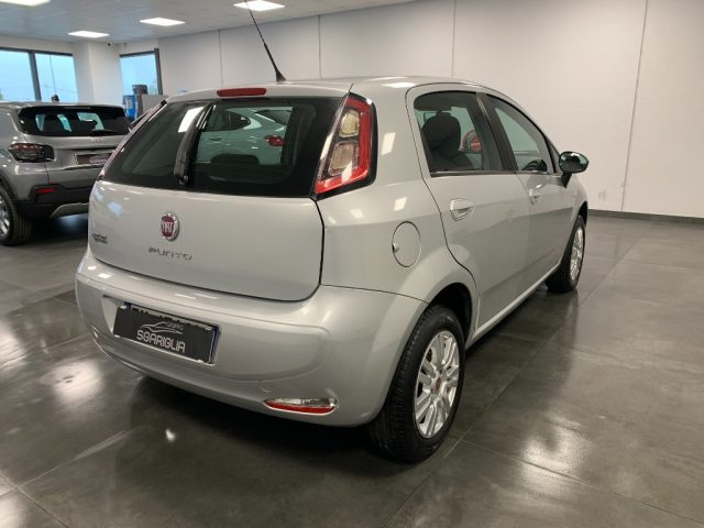 FIAT Punto usata, con Autoradio