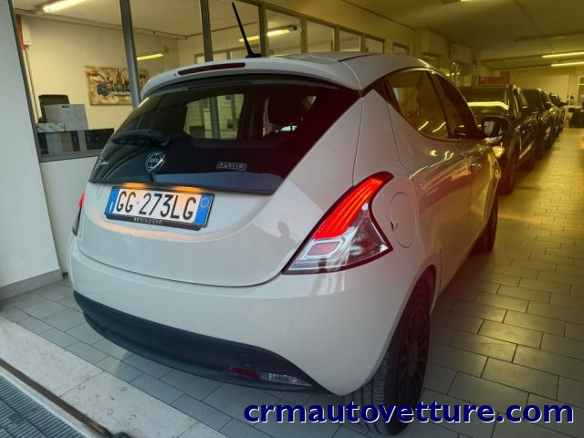 LANCIA Ypsilon usata, con Airbag
