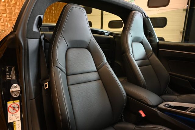 PORSCHE 992 usata 52
