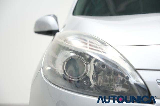 RENAULT Scenic usata, con Chiusura centralizzata telecomandata