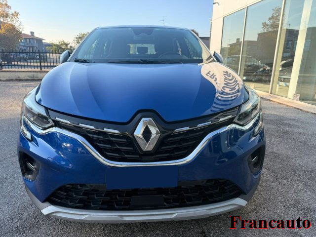 RENAULT Captur usata, con Airbag