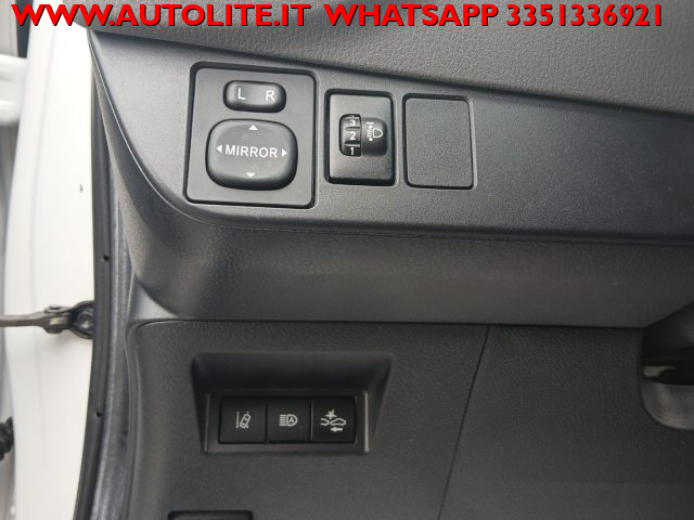 TOYOTA Yaris usata, con Controllo elettronico della corsia