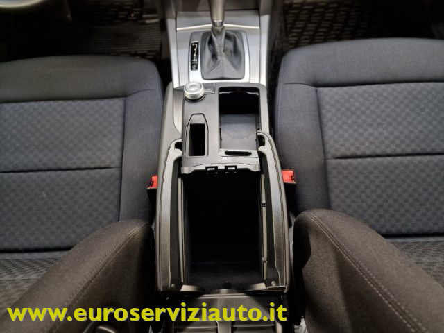 MERCEDES-BENZ E 220 usata, con Controllo vocale