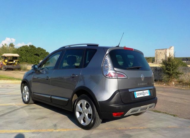 RENAULT Scenic usata, con Boardcomputer