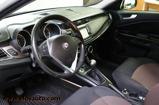 ALFA ROMEO Giulietta usata, con Airbag