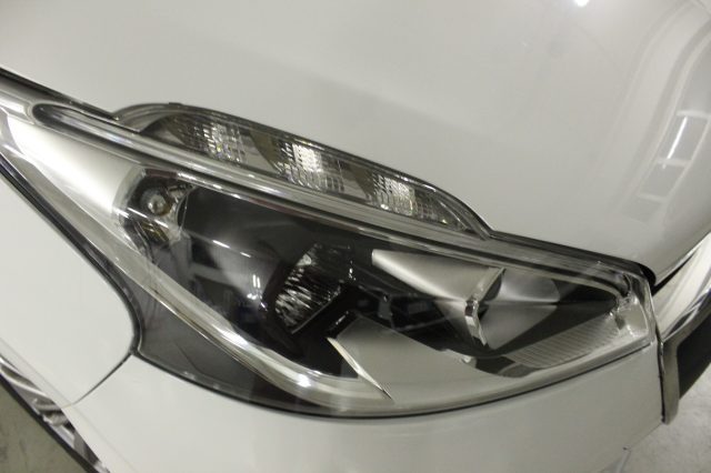 PEUGEOT 208 usata, con Volante multifunzione