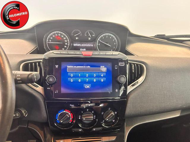 LANCIA Ypsilon usata, con ESP
