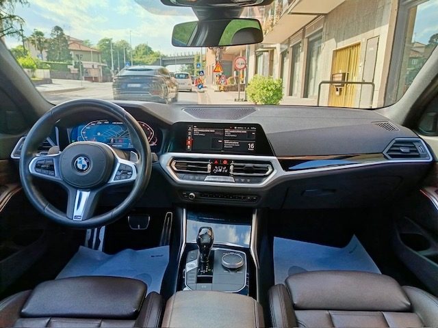 BMW 340 usata, con Cerchi in lega